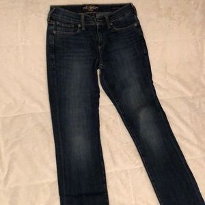 Lucky brand sweet straight jeans size 25Long